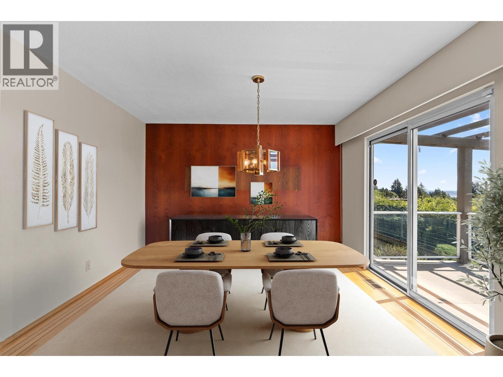 1850 ROSEBERY AVENUE, West Vancouver
