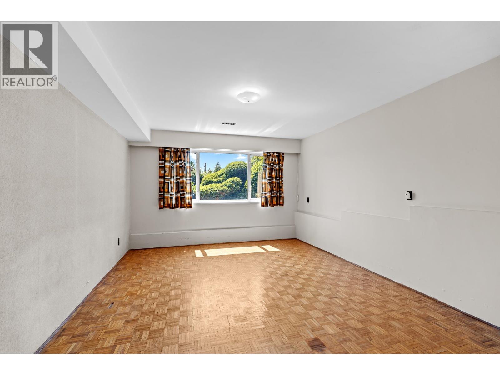 1850 ROSEBERY AVENUE, West Vancouver