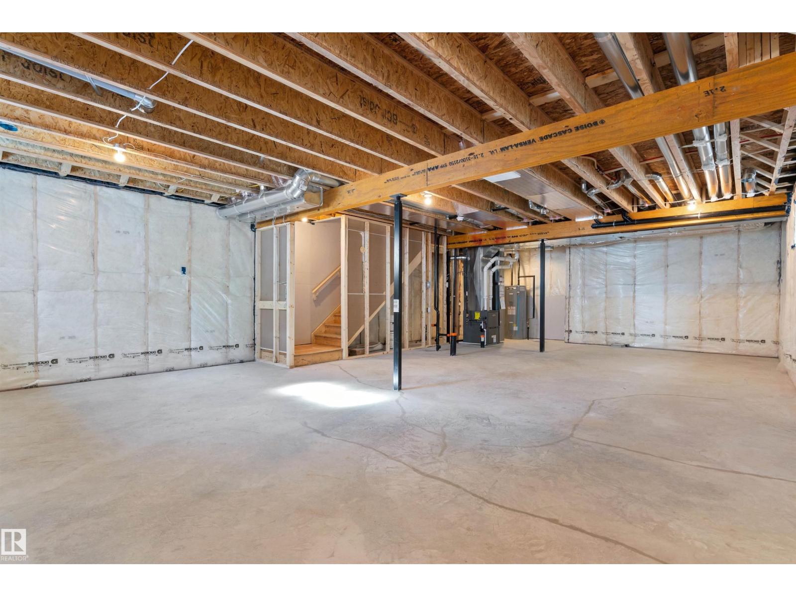 939 18 AV NW - 41