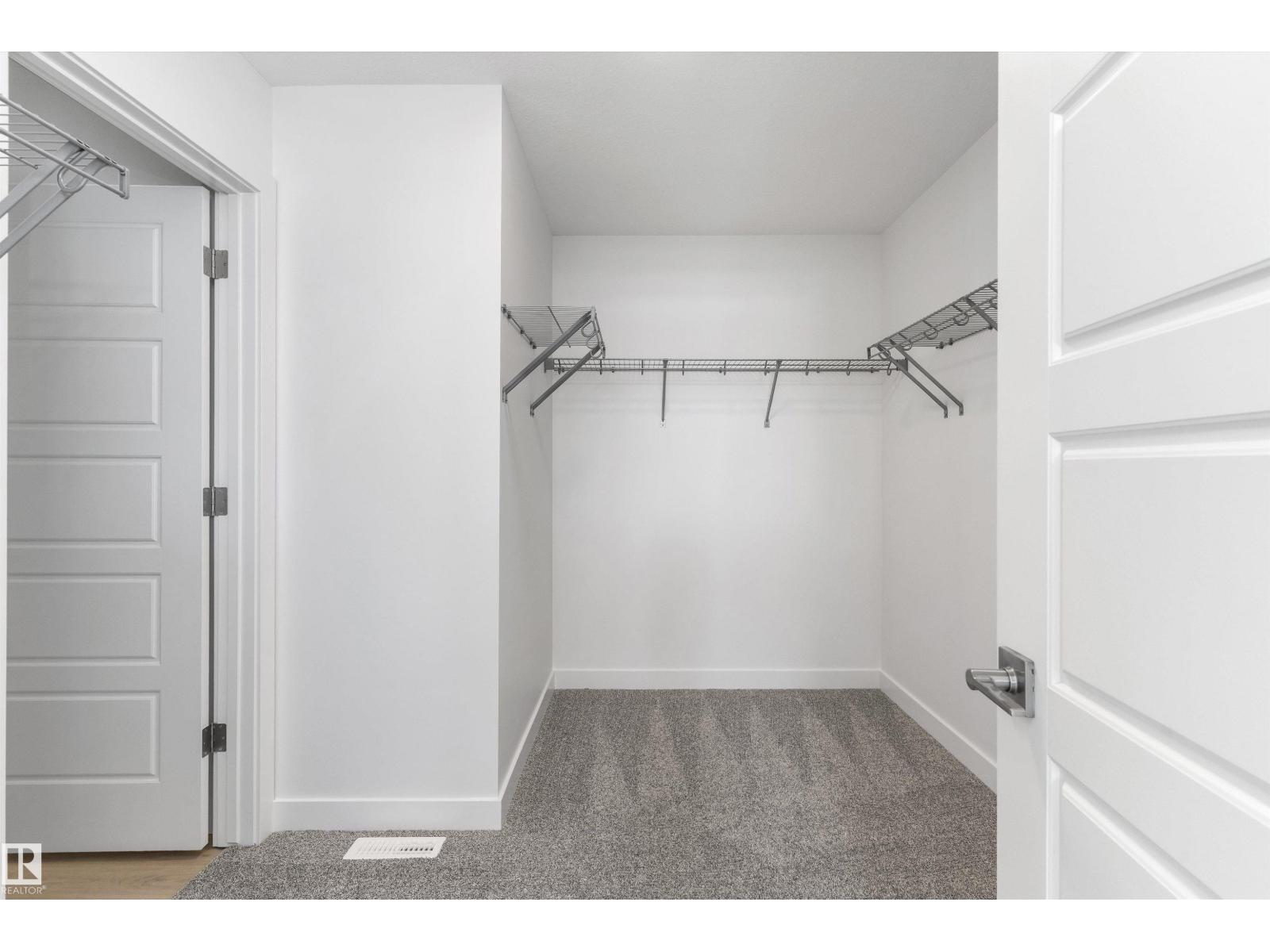 939 18 AV NW - 33