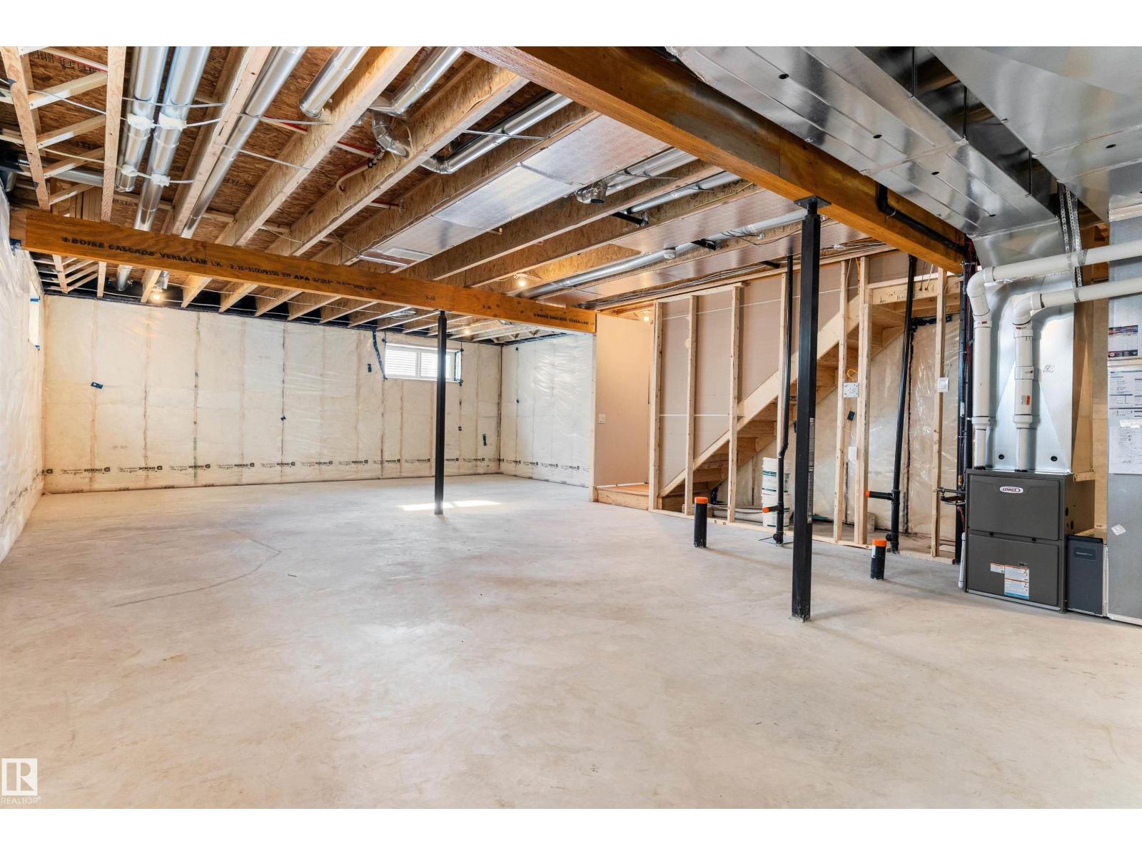 939 18 AV NW - 42