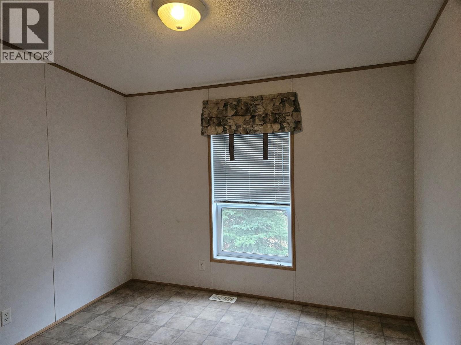 225 GRANBY Drive - 11