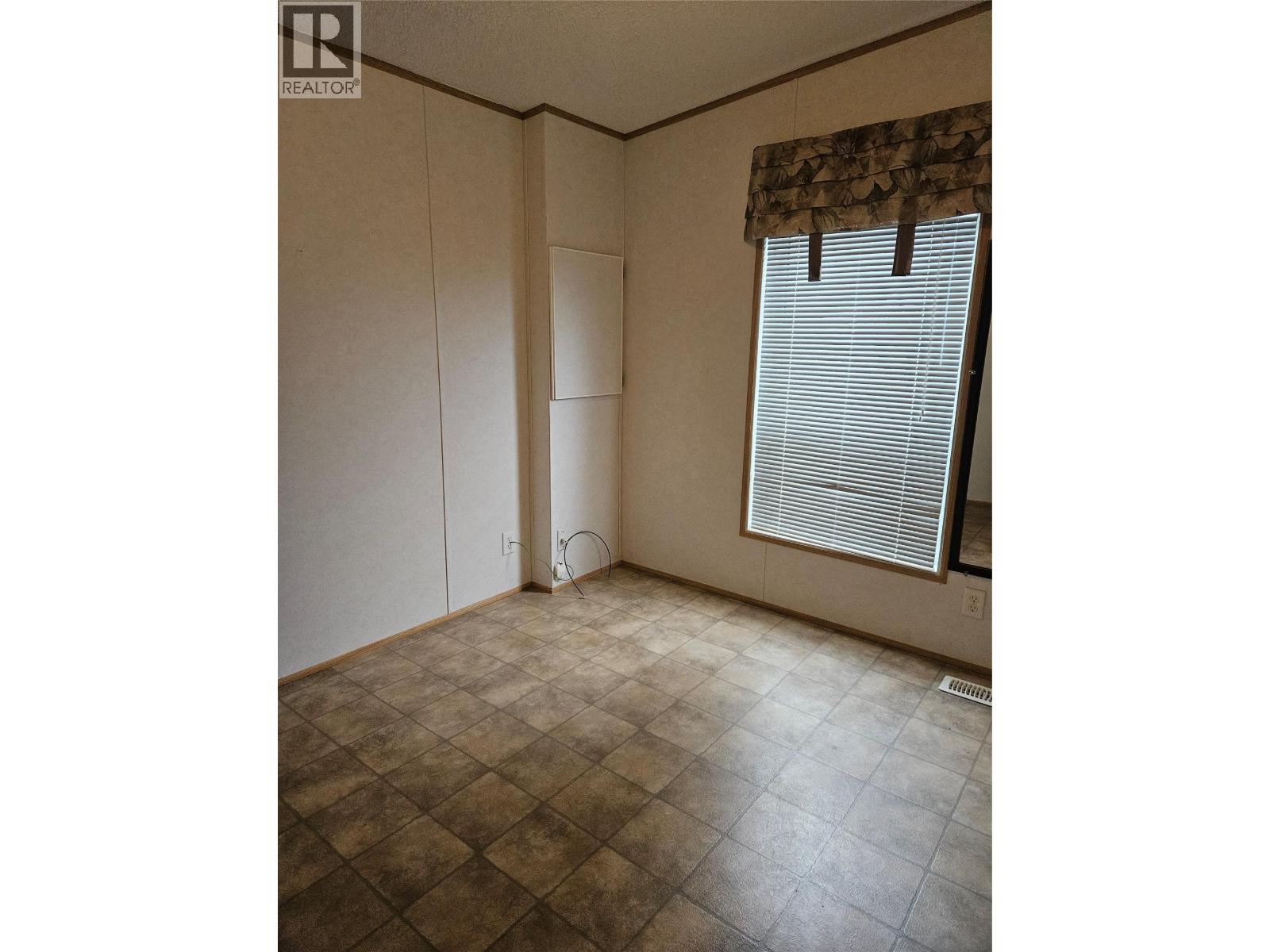 225 GRANBY Drive - 9