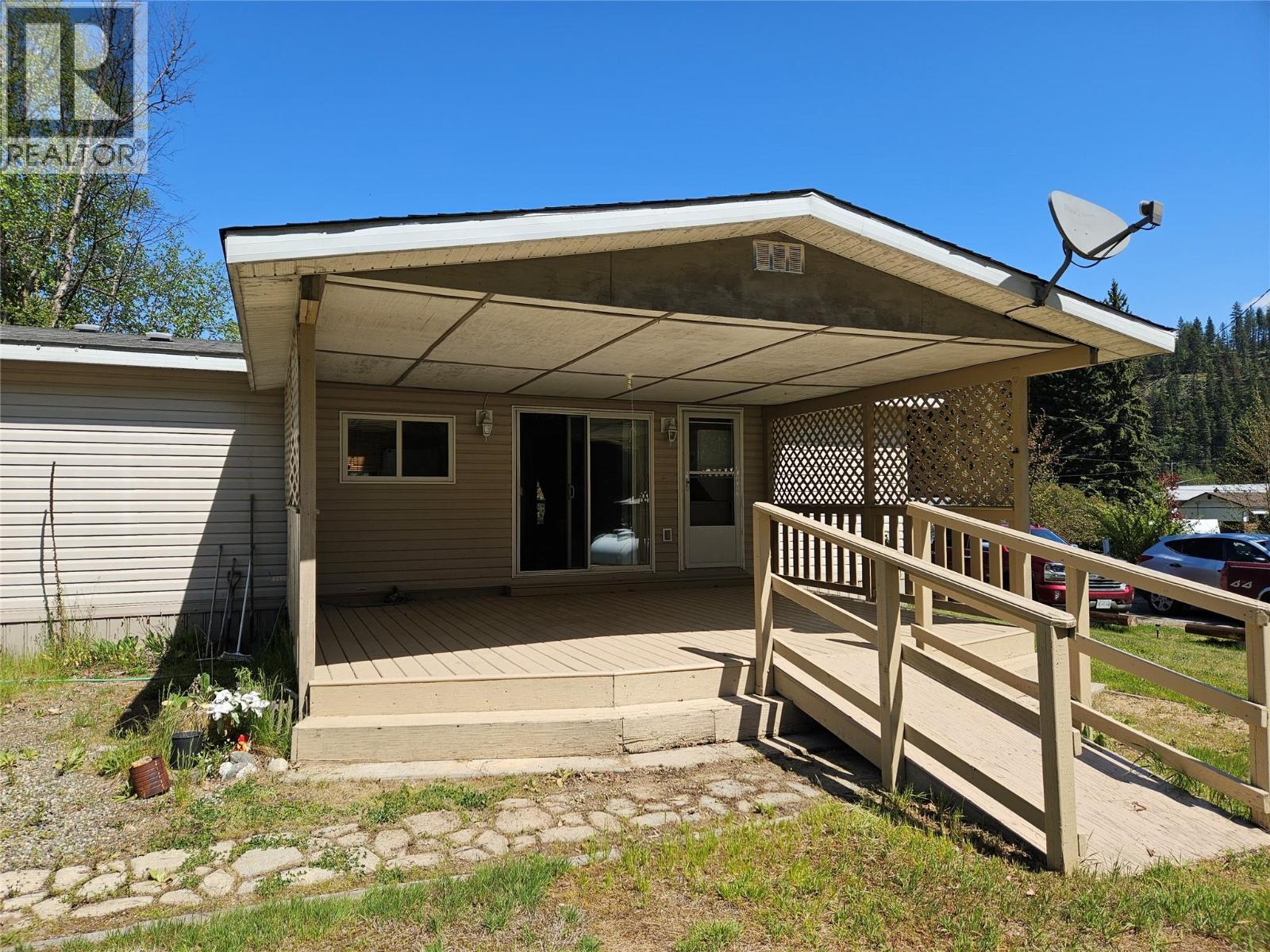 225 GRANBY Drive - 17