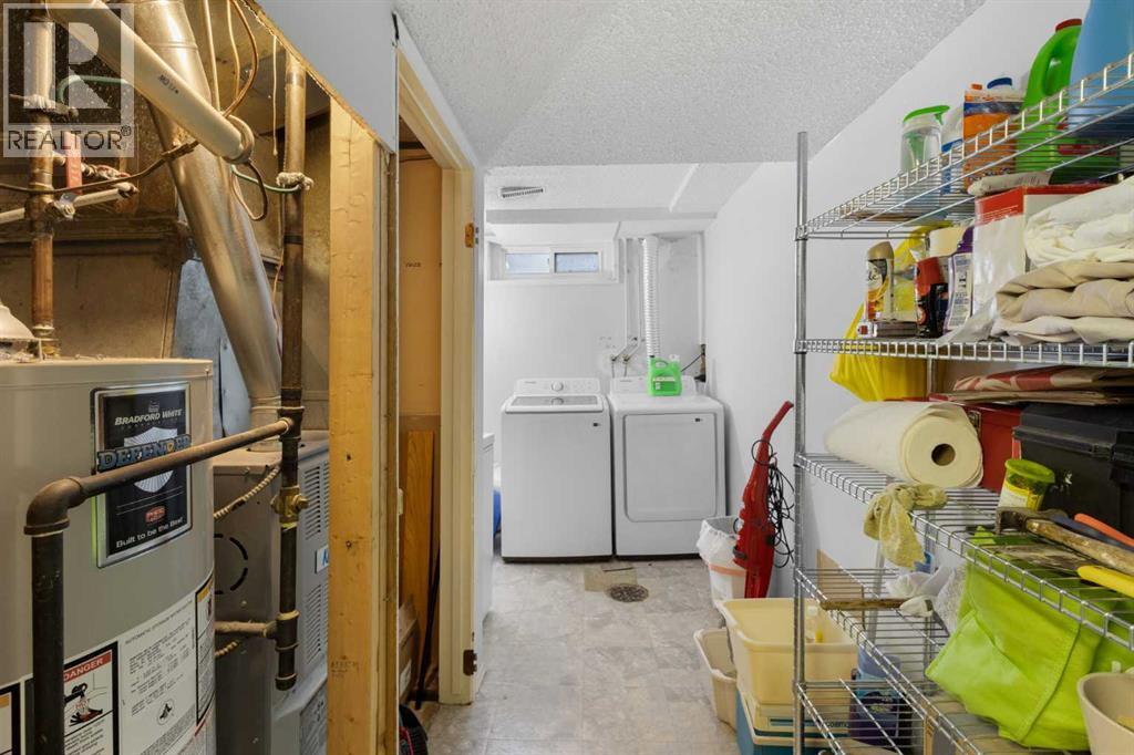 252 Templeview Way NE - 24