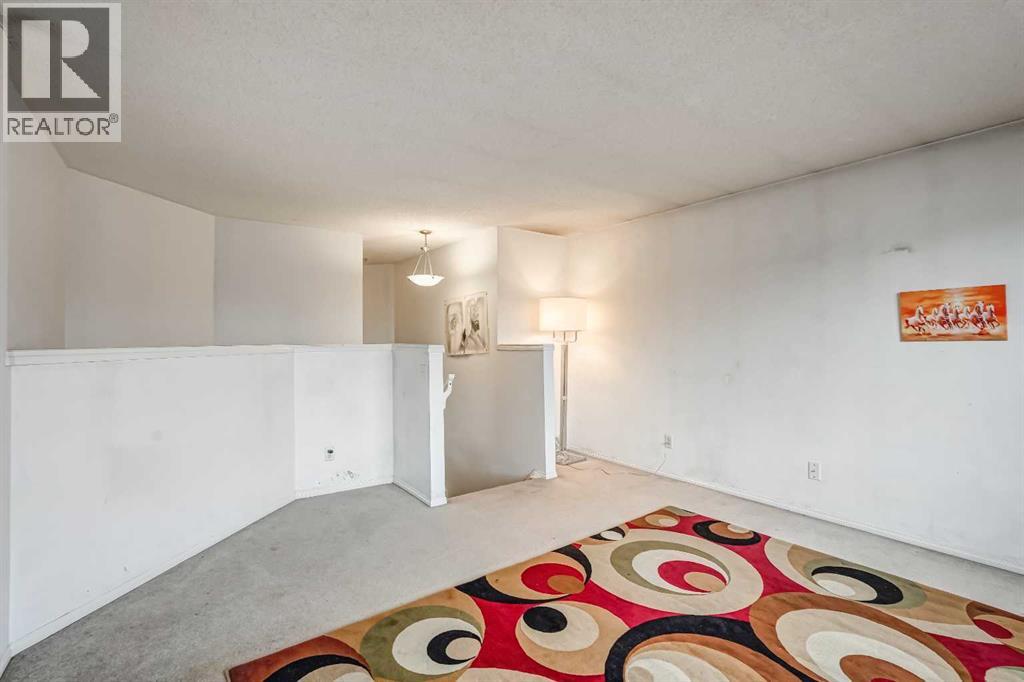 84 Saddletree Close NE - 16