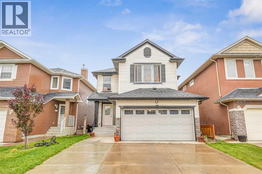 84 Saddletree Close NE - 2