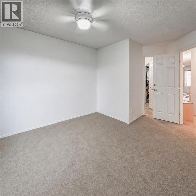 84 Saddletree Close NE - 22