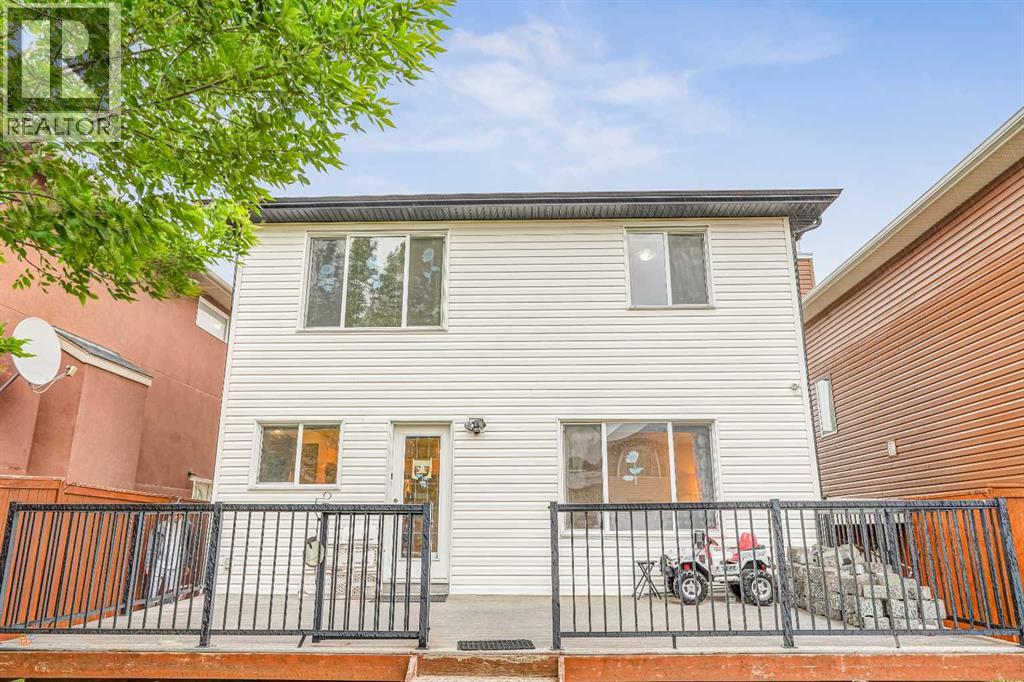 84 Saddletree Close NE - 25