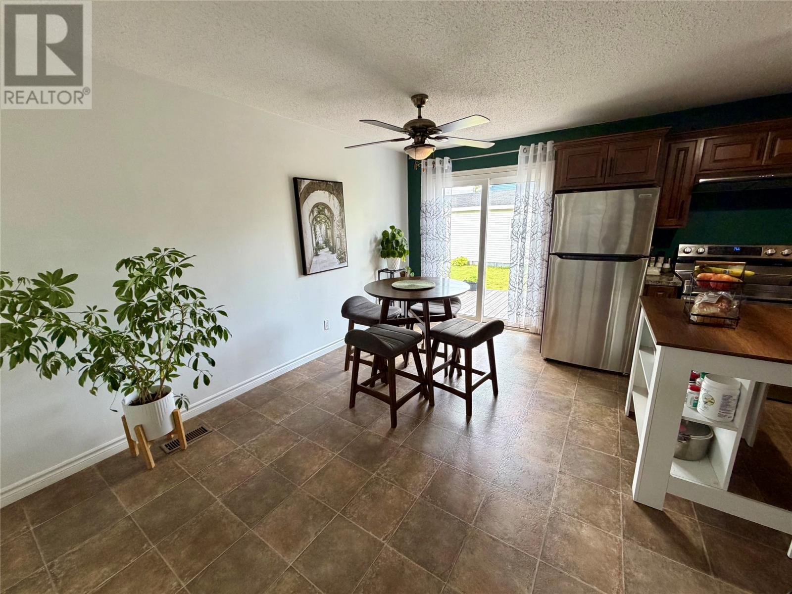 26 Third Avenue - 14