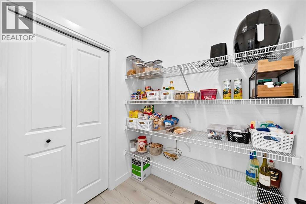 673 Livingston Way NE - 9