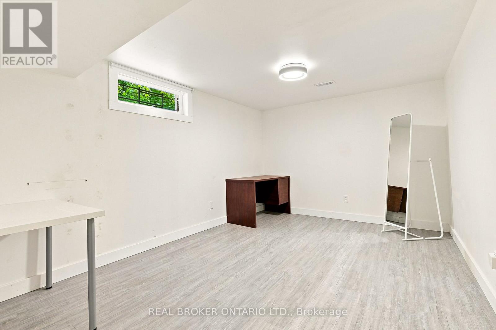 2021 WOODGLEN CRESCENT - 20