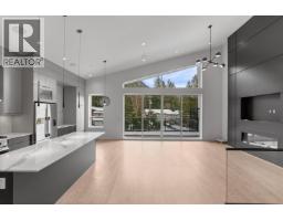 41717 Government Road, Squamish, BC V0N1H0 Photo 10