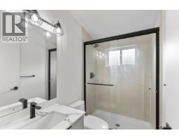 41717 Government Road, Squamish, BC V0N1H0 Photo 27