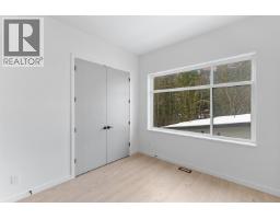 41717 Government Road, Squamish, BC V0N1H0 Photo 35