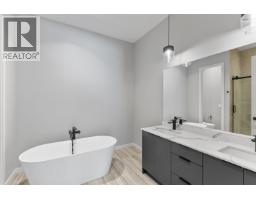 41717 Government Road, Squamish, BC V0N1H0 Photo 39