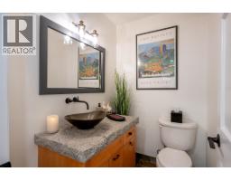 2219 Aspen Drive, Whistler, BC V8E0A6 Photo 12