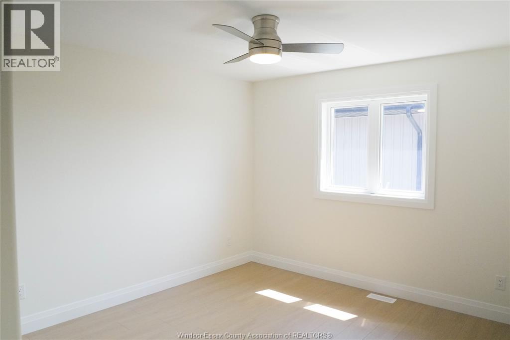 21 Hawthorne CRESCENT - 20