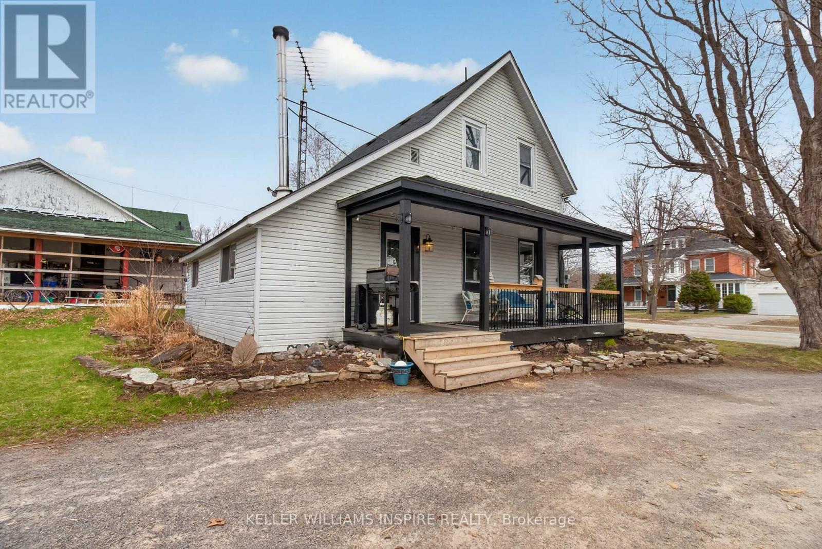 22 CONCESSION STREET W - 36