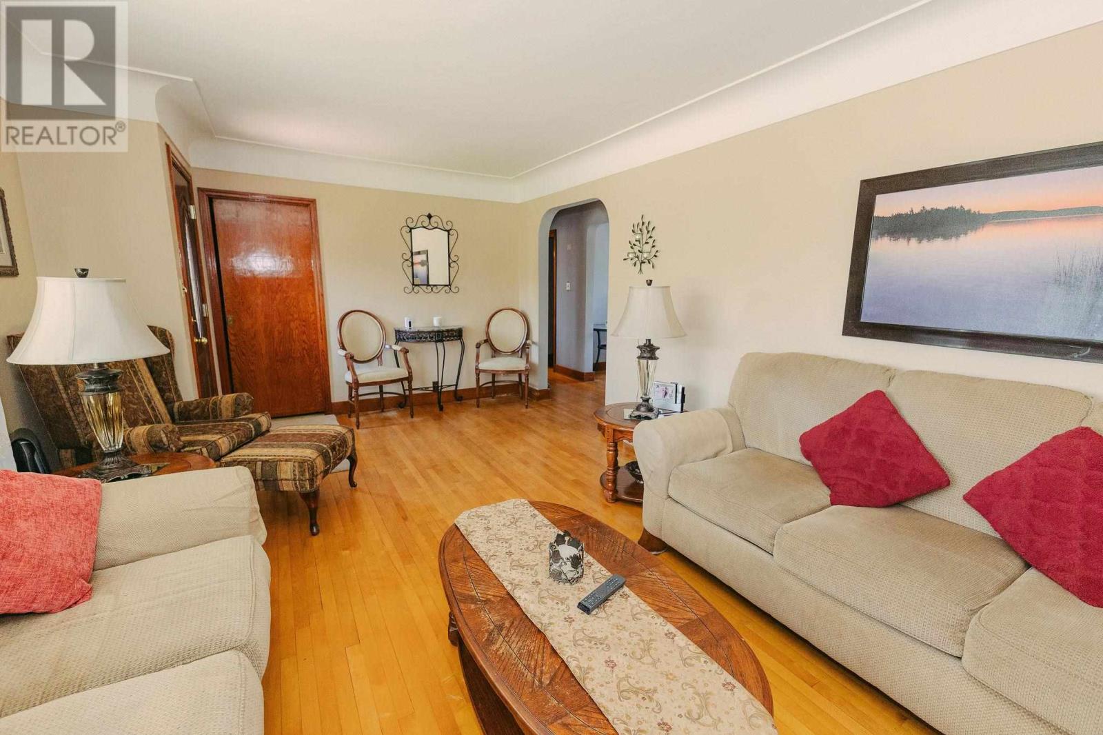348 Pine ST - 13