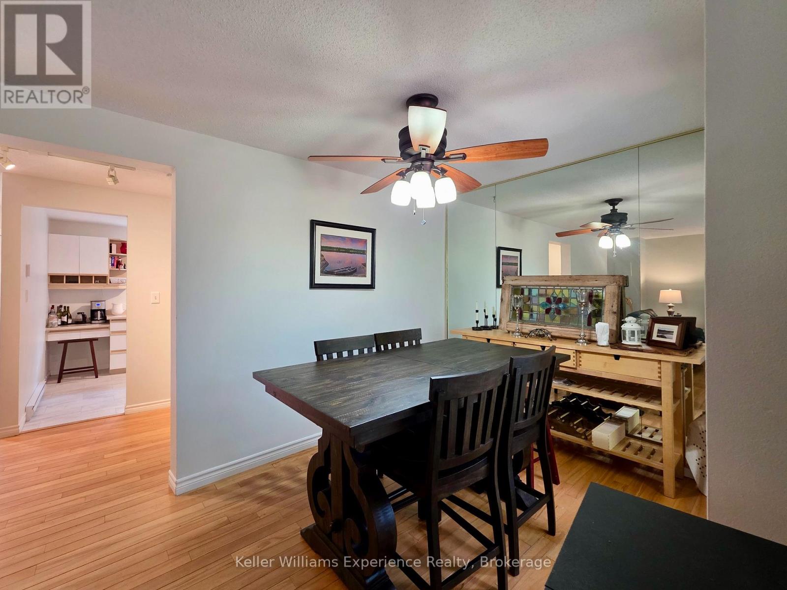 #10 49 SOUTHBANK DRIVE - Image 9