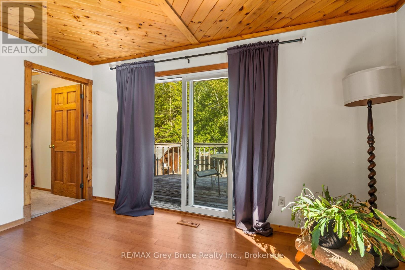479 DYERS BAY ROAD - Image 28