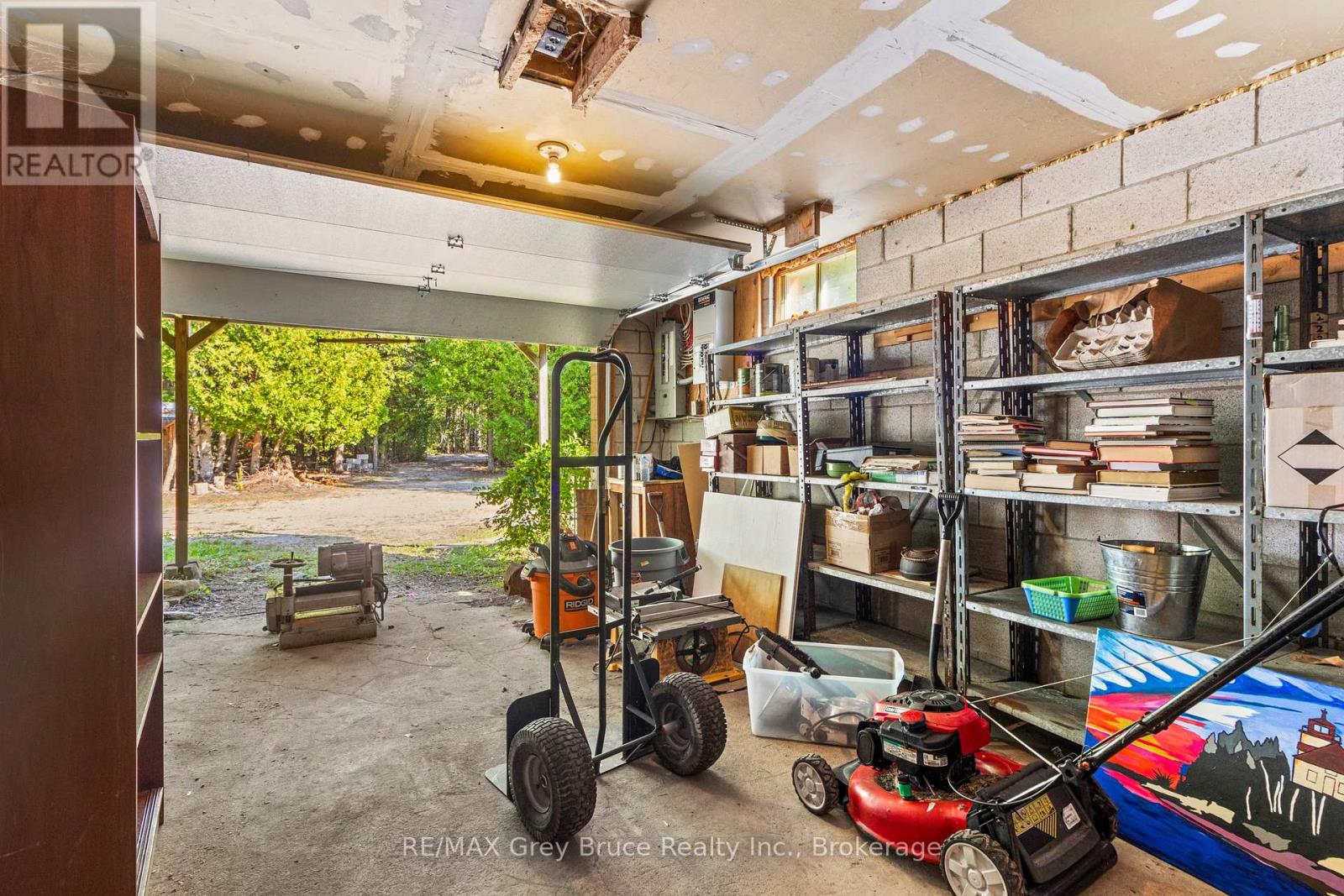 479 DYERS BAY ROAD - Image 37
