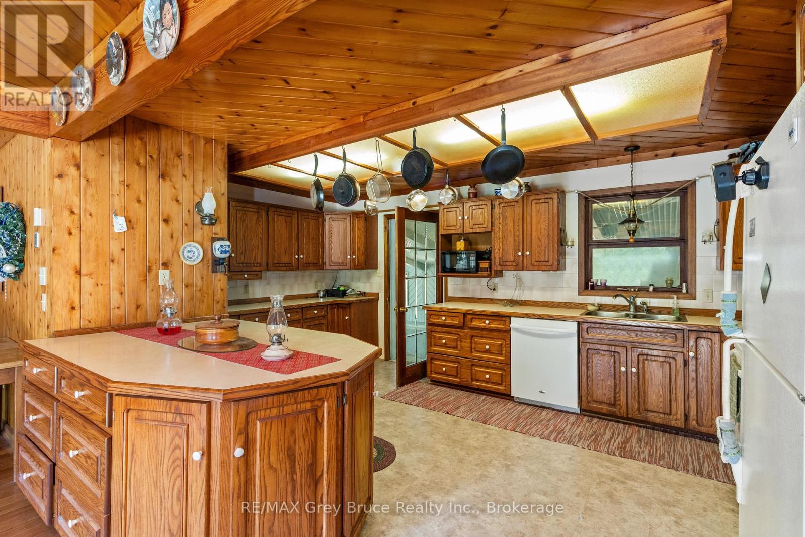 479 DYERS BAY ROAD - Image 7