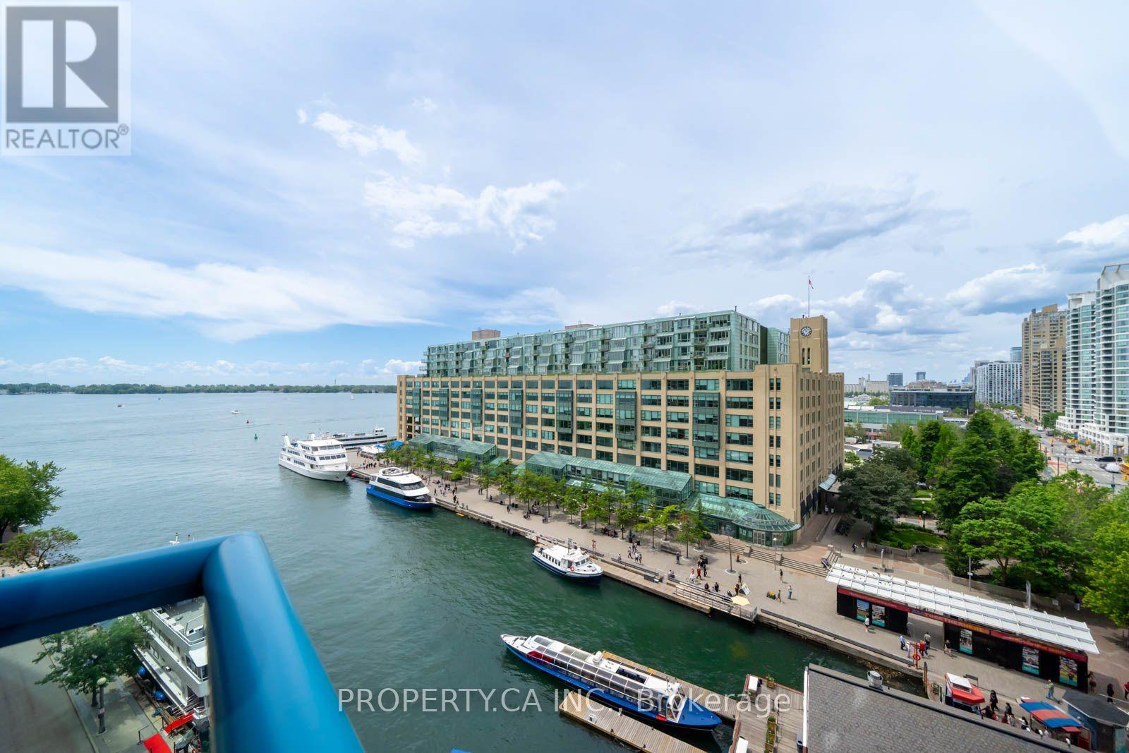 #1111 77 HARBOUR SQUARE - 29