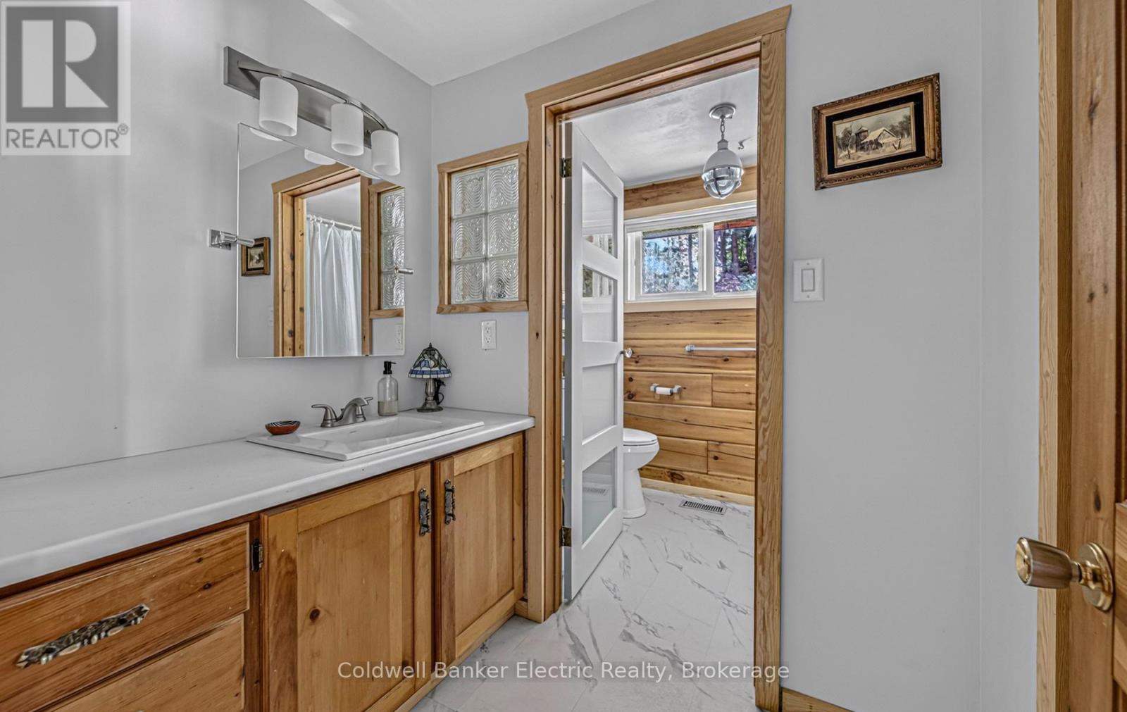 843 JACK LAKE ROAD - 19
