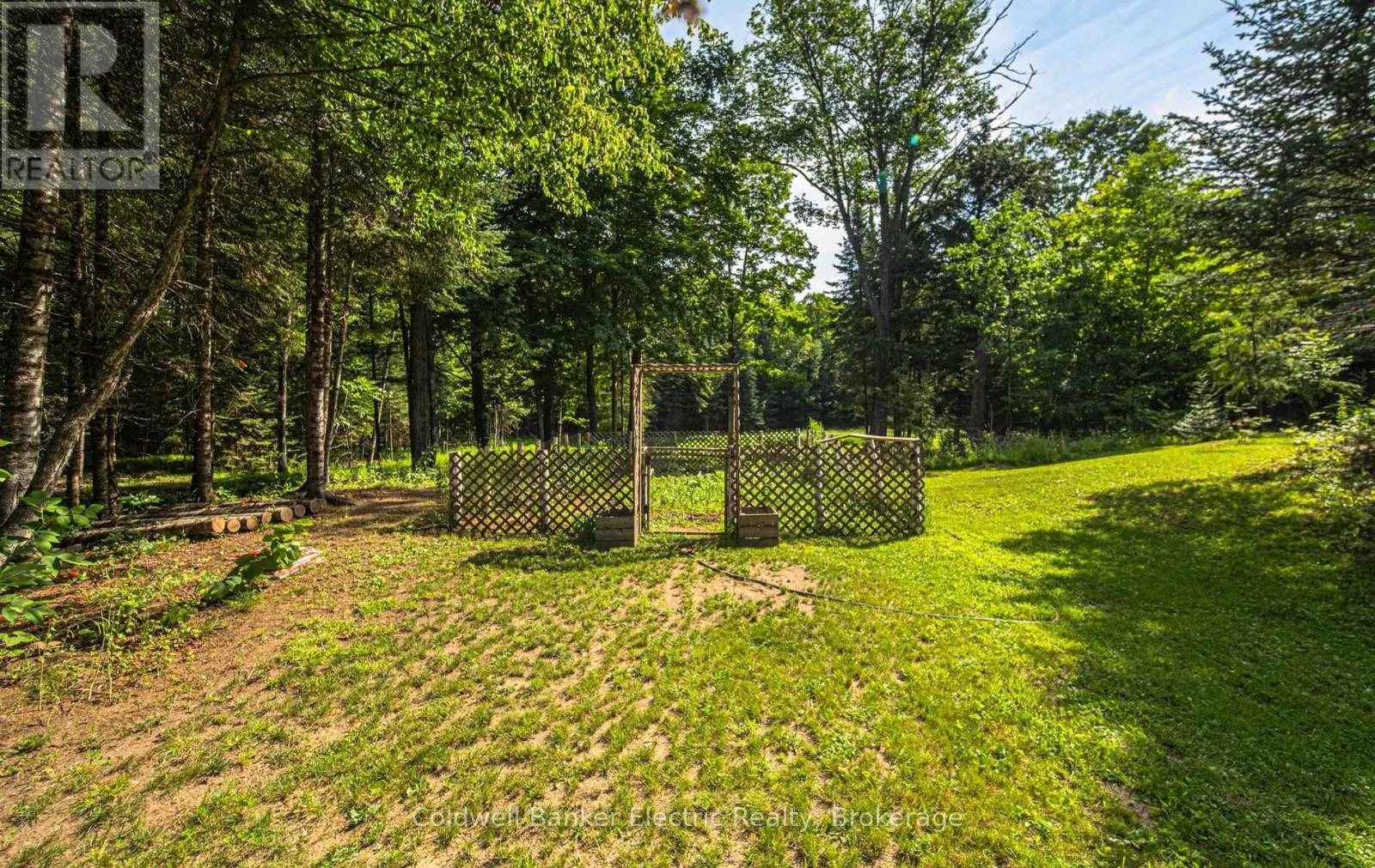 843 JACK LAKE ROAD - 37