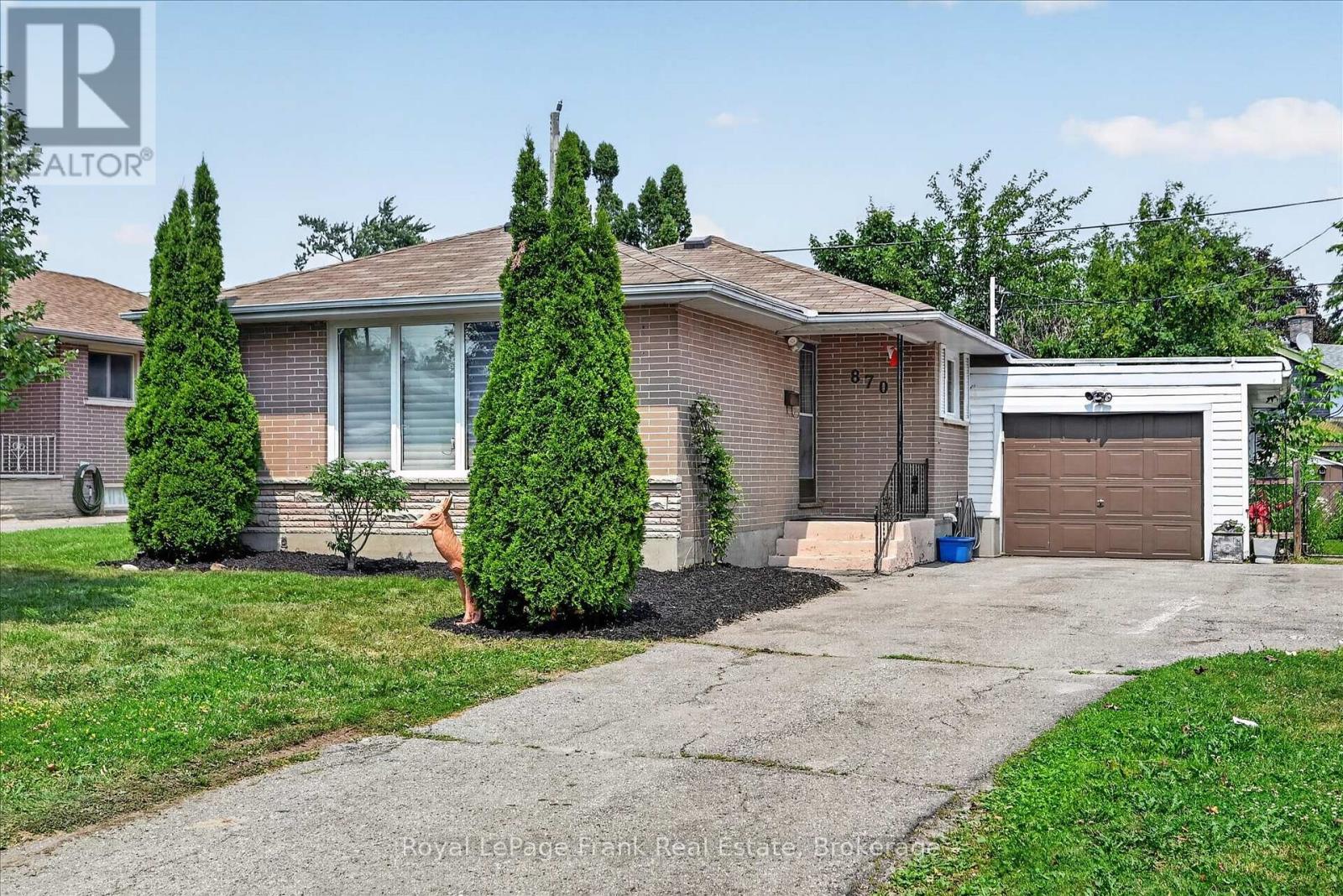 870 HEMLOCK STREET - 1