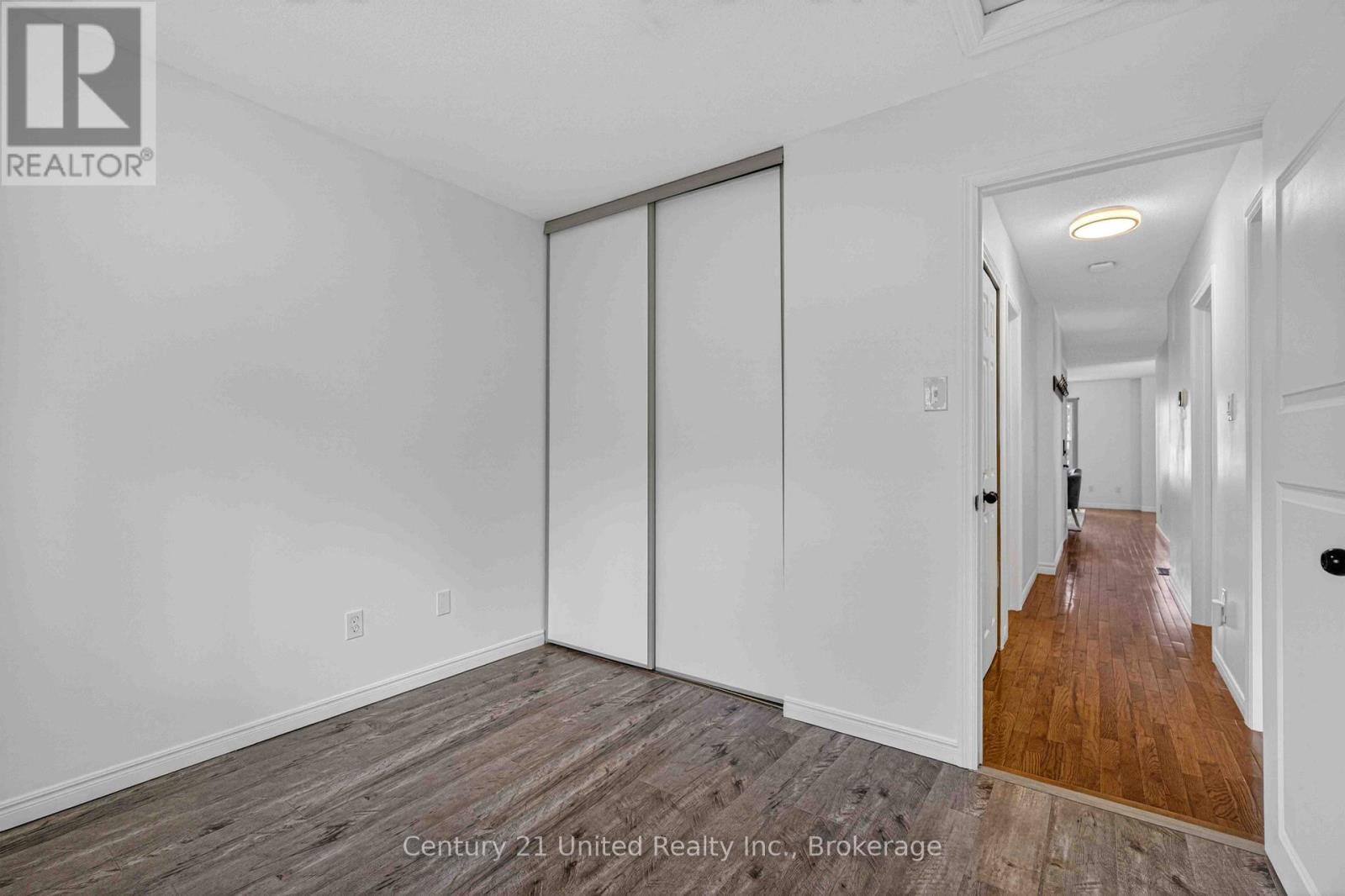 1255 HUNTINGTON CIRCLE - 16
