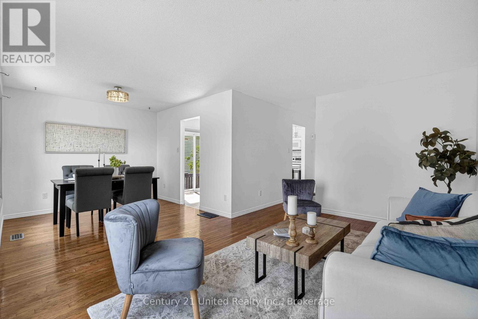 1255 HUNTINGTON CIRCLE - 6