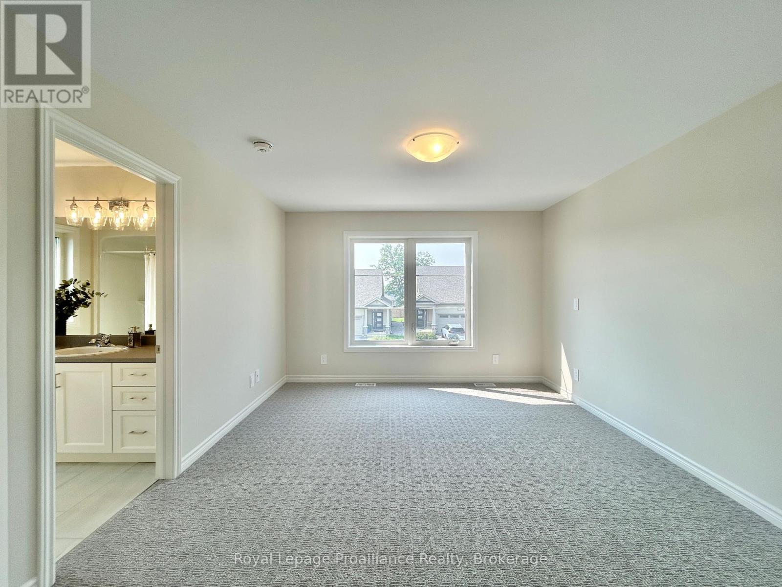 93 ATHABASKA DRIVE - 13