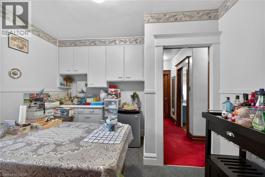 96 BARNESDALE Boulevard S - 28