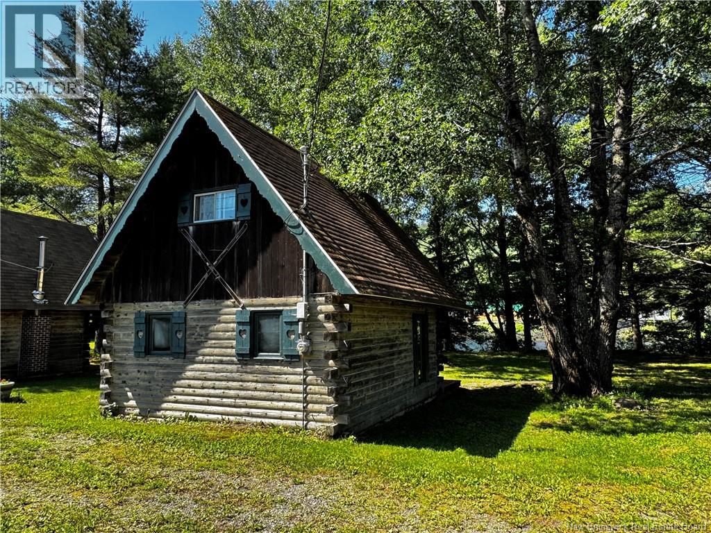 1064 BAISLEY Road - 17