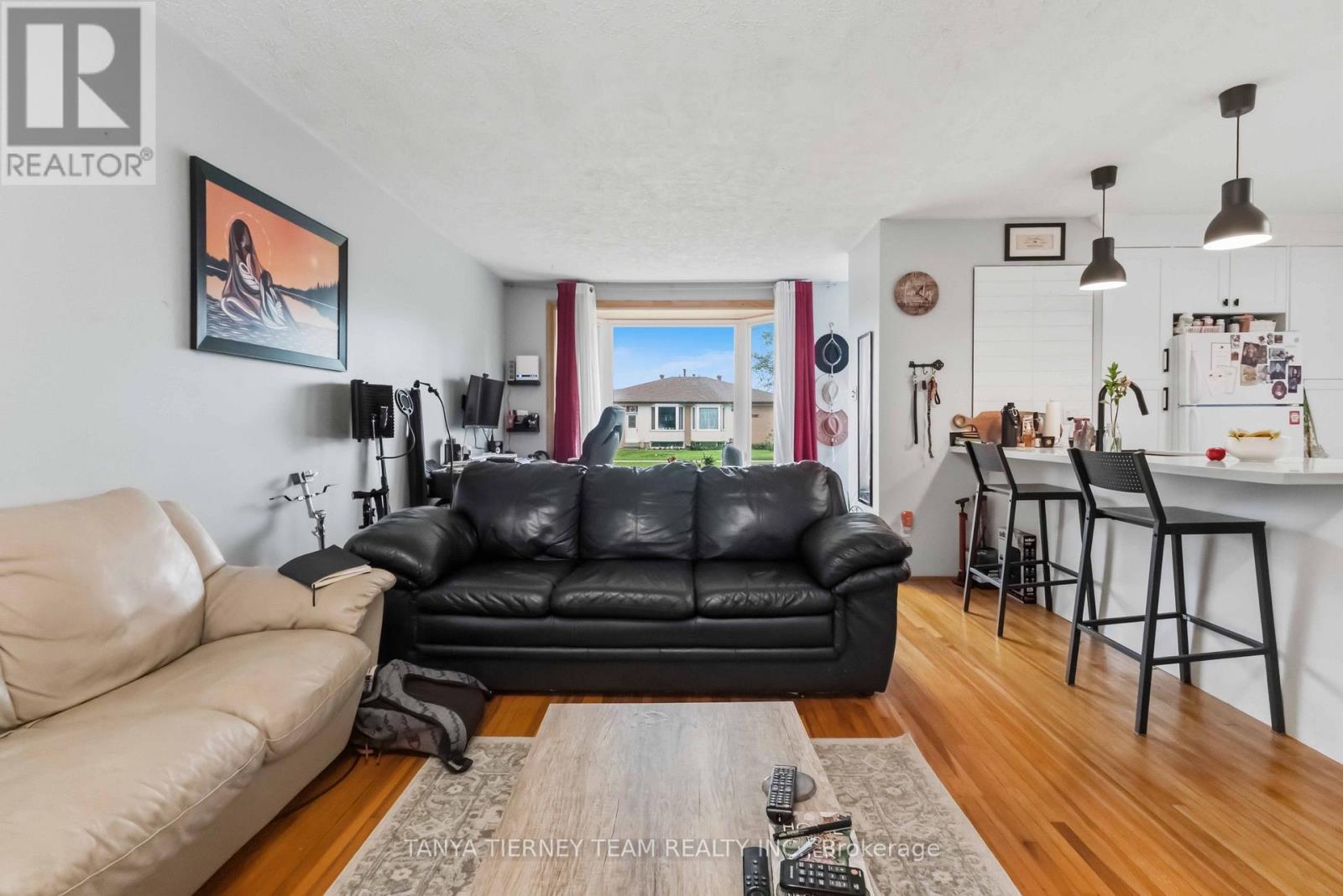 322 ROSEDALE DRIVE - Image 9