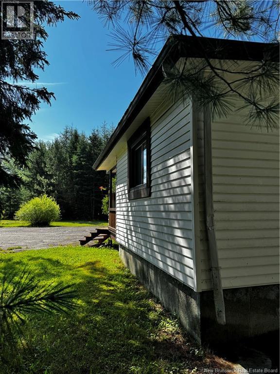 1076 BAISLEY Road - 7