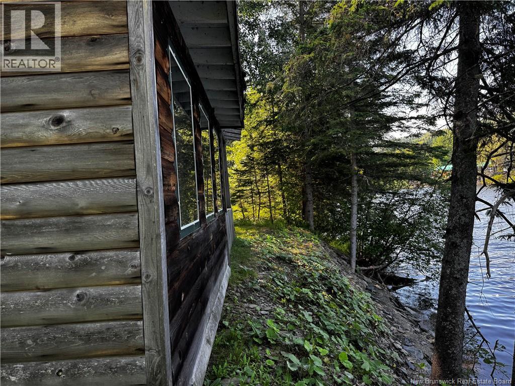 1076 BAISLEY Road - 31