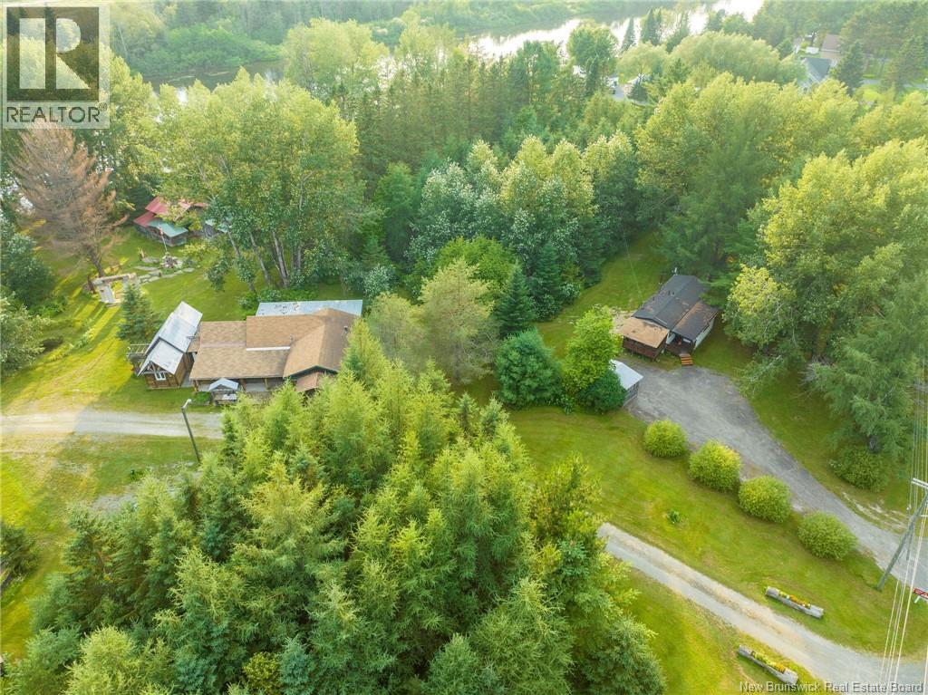 1076 BAISLEY Road - 2