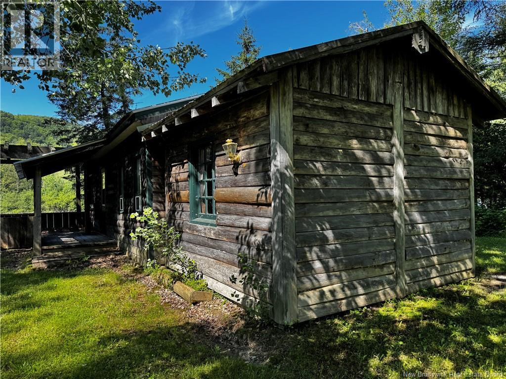 1076 BAISLEY Road - 29