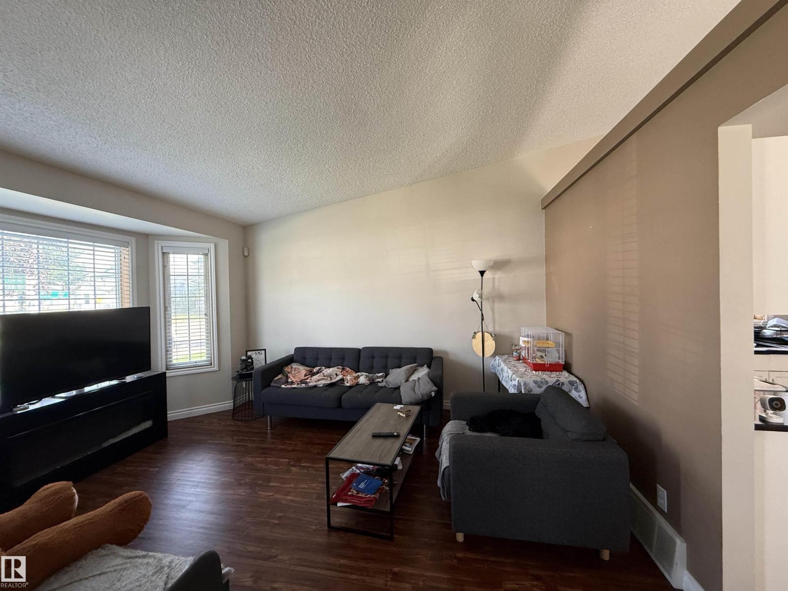 8025 15A AV NW, Satoo, Edmonton photo 3