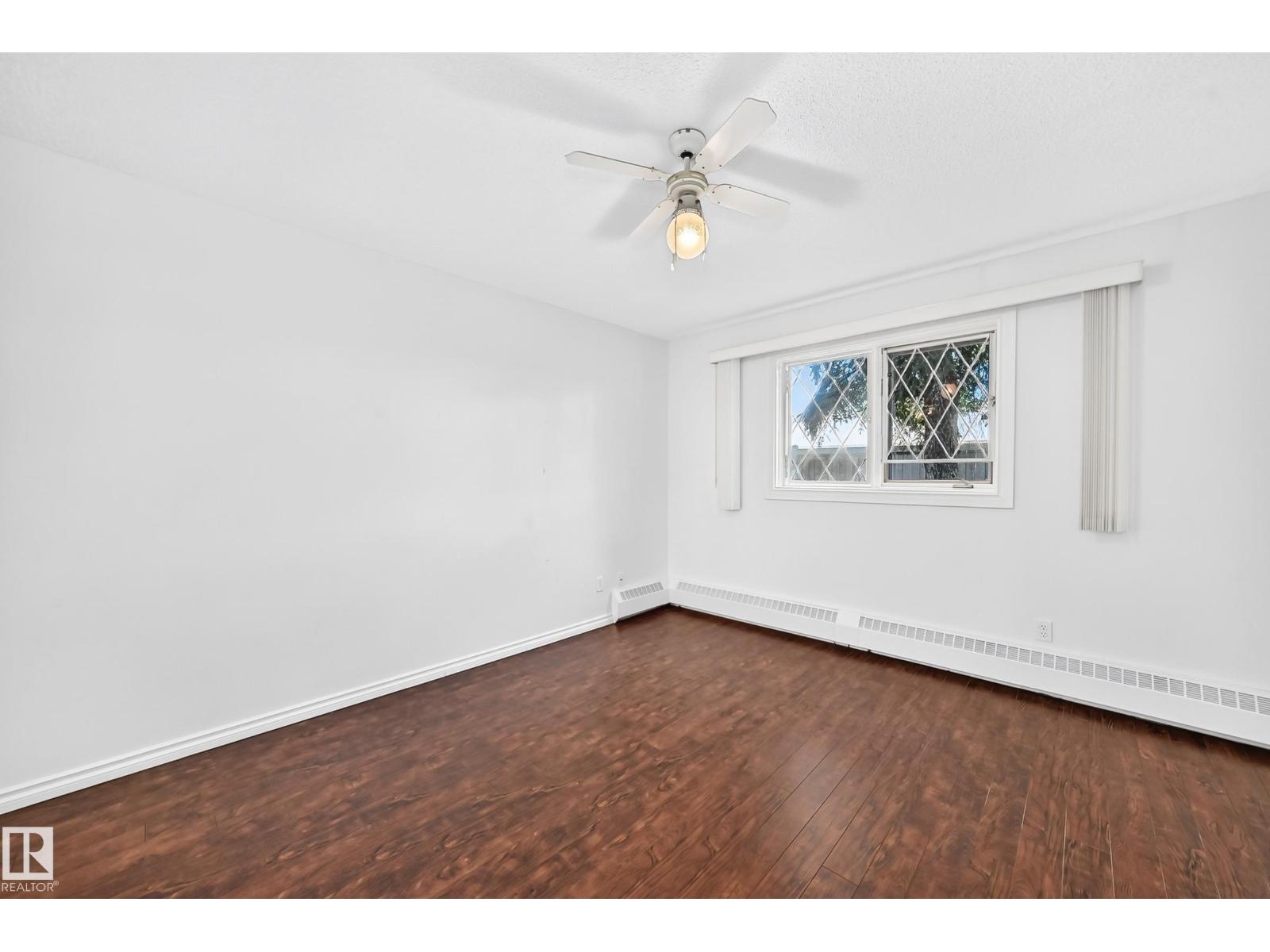 #109 10945 21 AV NW - 17