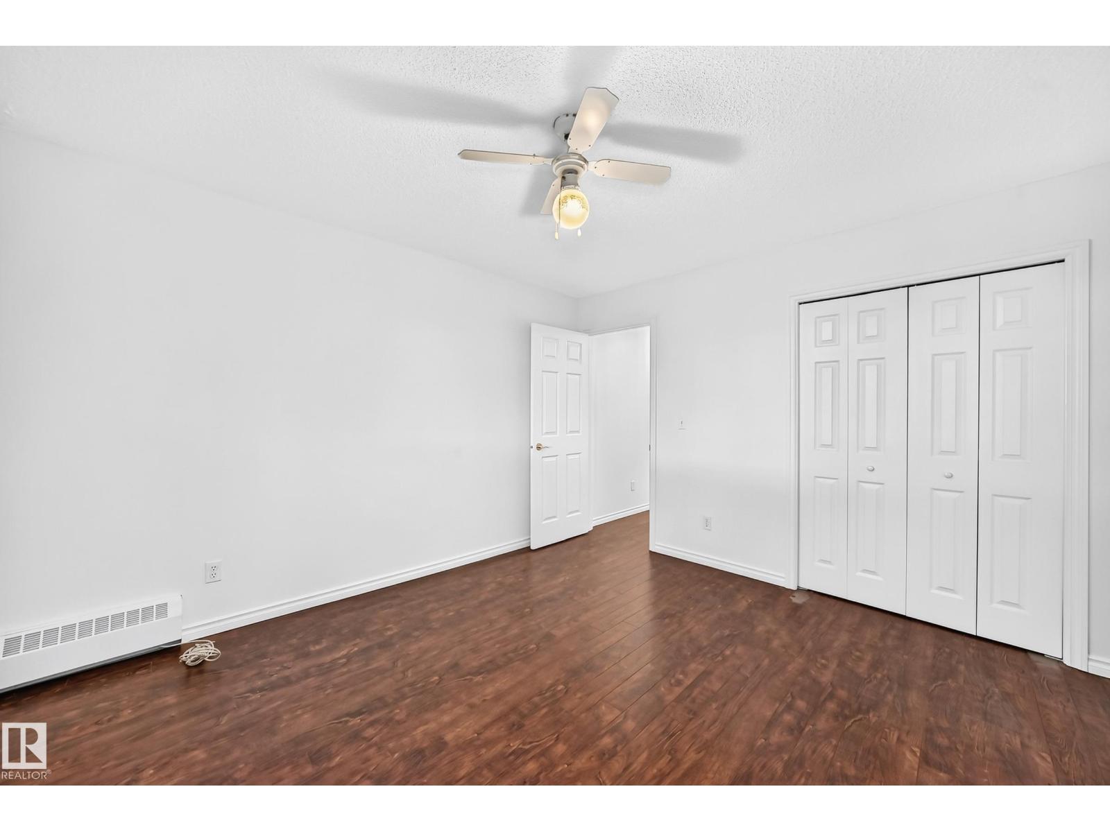 #109 10945 21 AV NW - 25