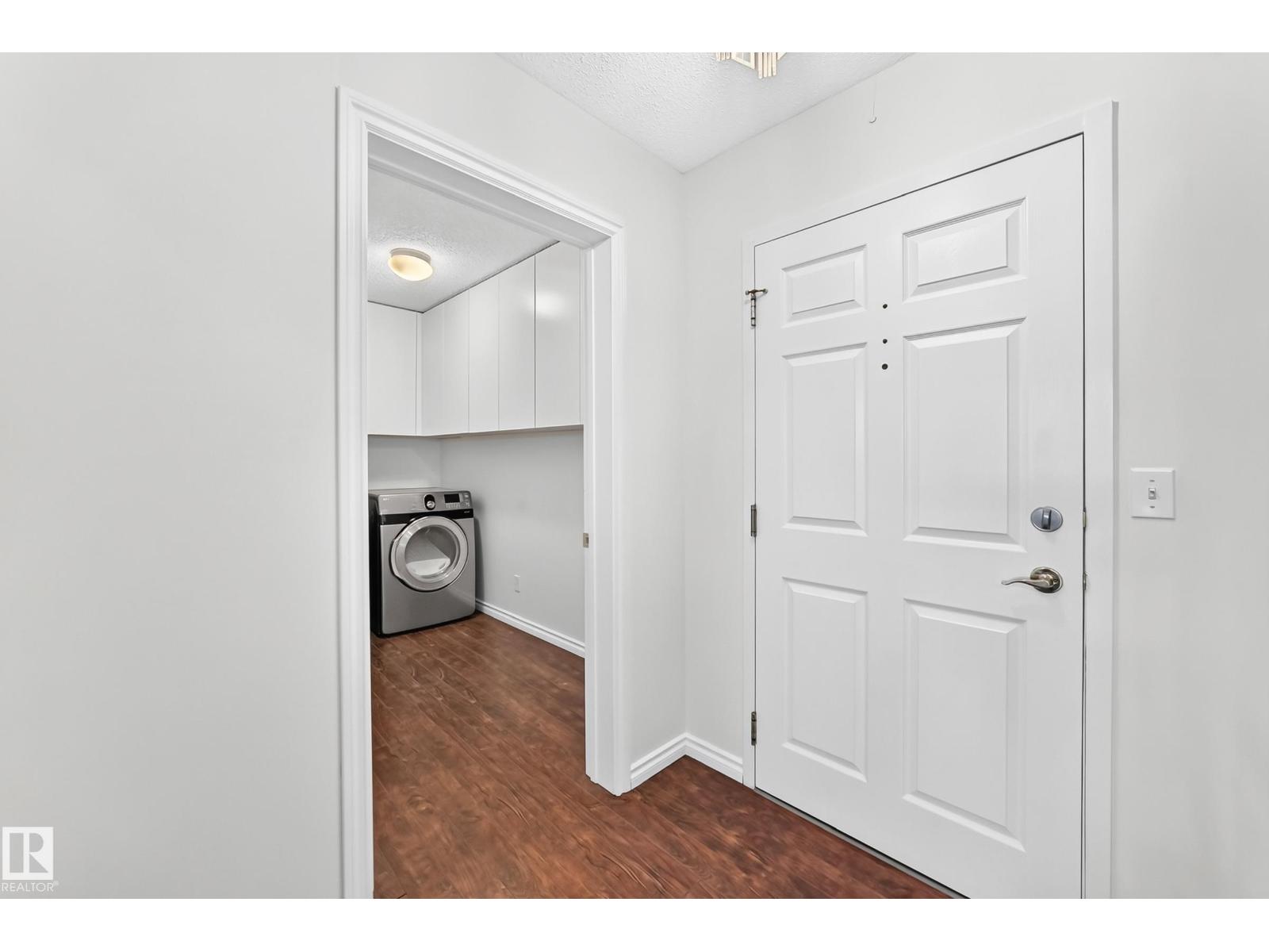 #109 10945 21 AV NW - 29