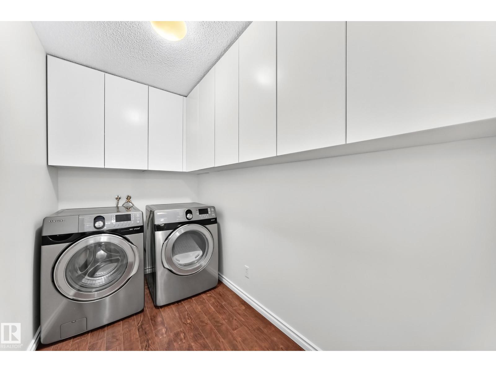 #109 10945 21 AV NW - Image 30