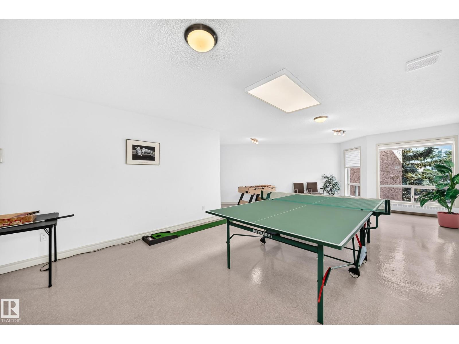#109 10945 21 AV NW - 42