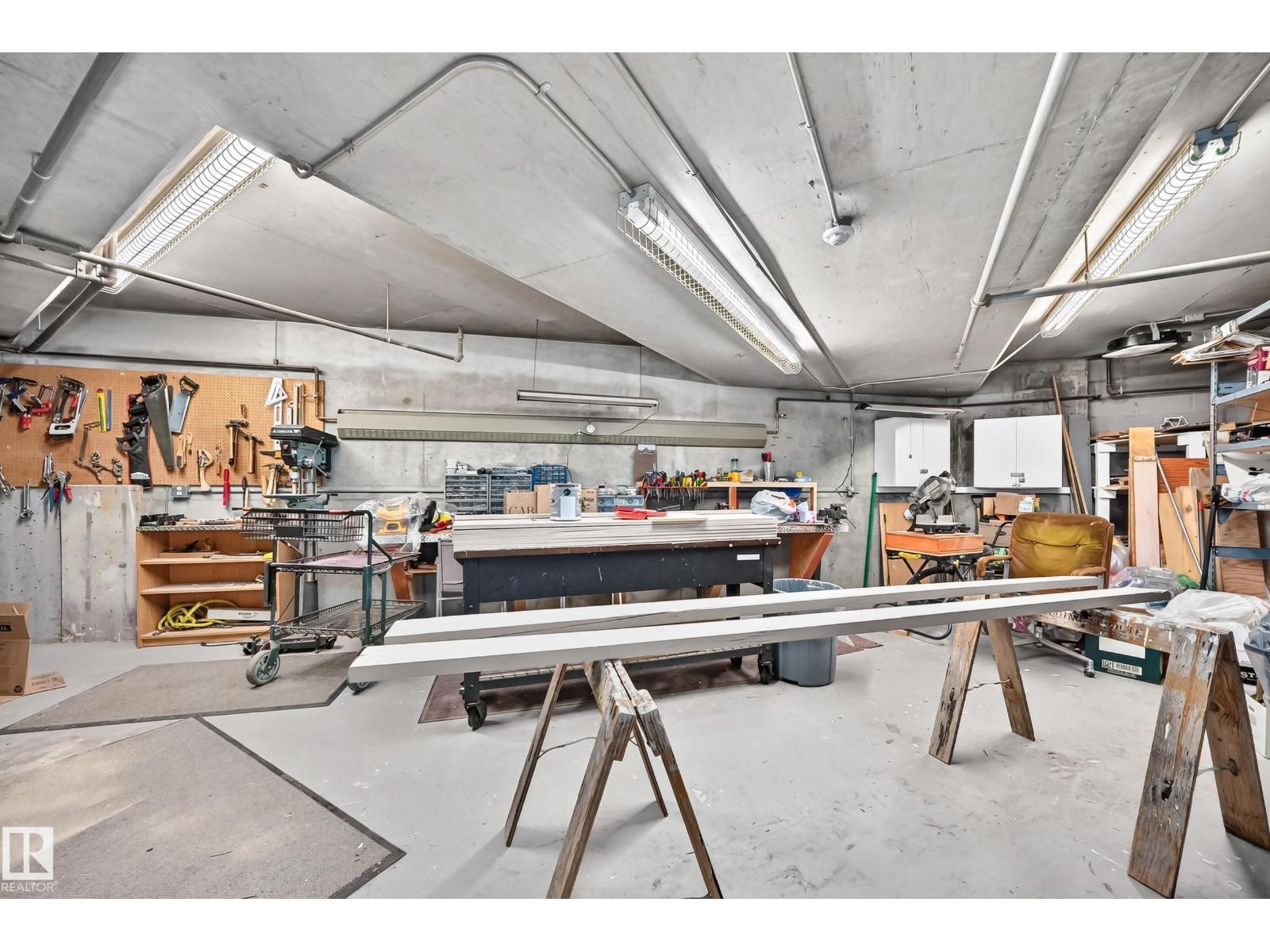 #109 10945 21 AV NW - 56
