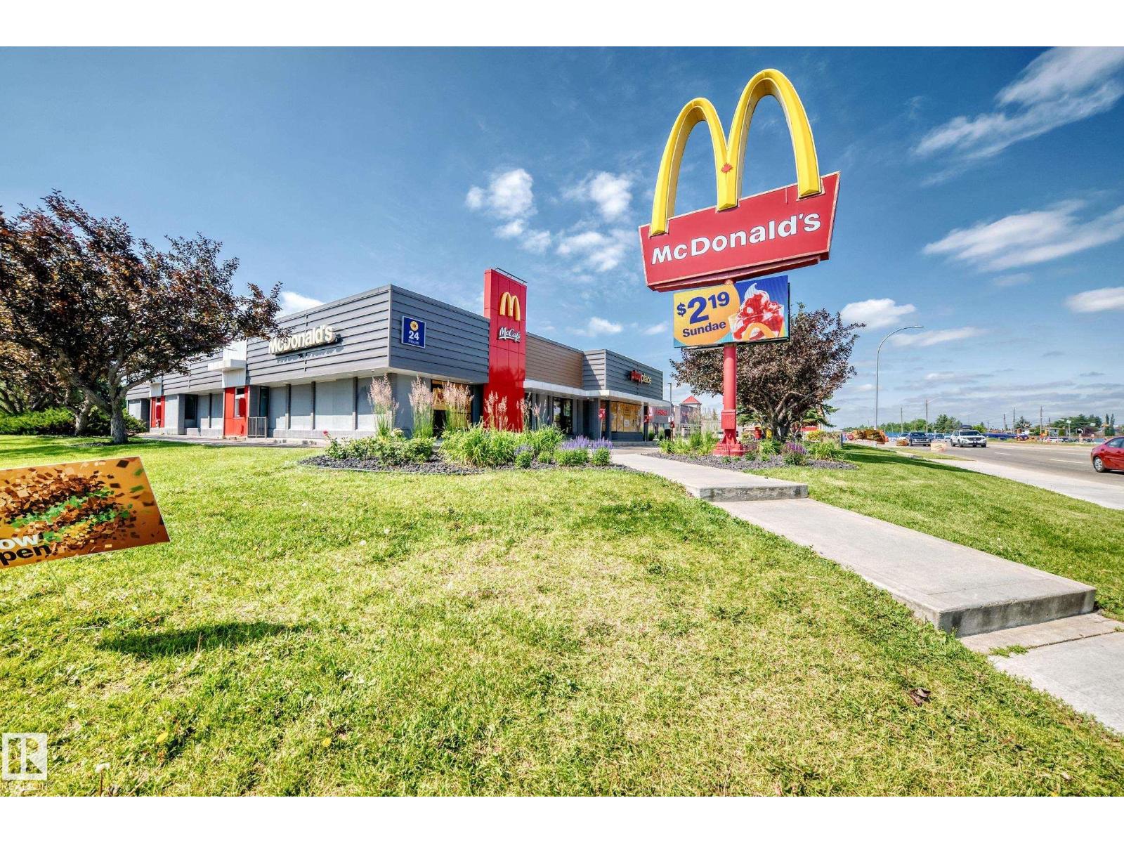 #109 10945 21 AV NW - Image 64